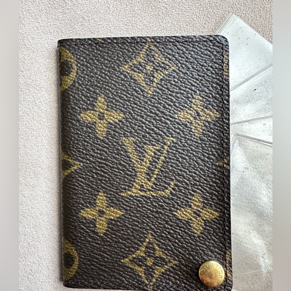 Louis Vuitton Porte Cartes Monogram Card Holder w Dust Cover - Picture 5 of 11